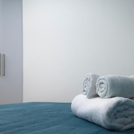Lovely 2 Bed Apartment In Larnaca City Centre Екстериор снимка