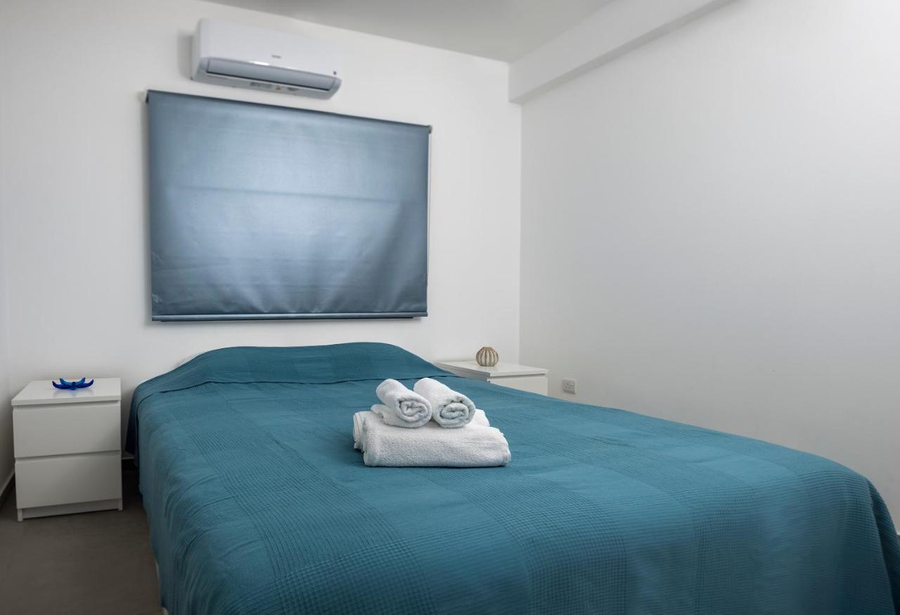 Lovely 2 Bed Apartment In Larnaca City Centre Екстериор снимка